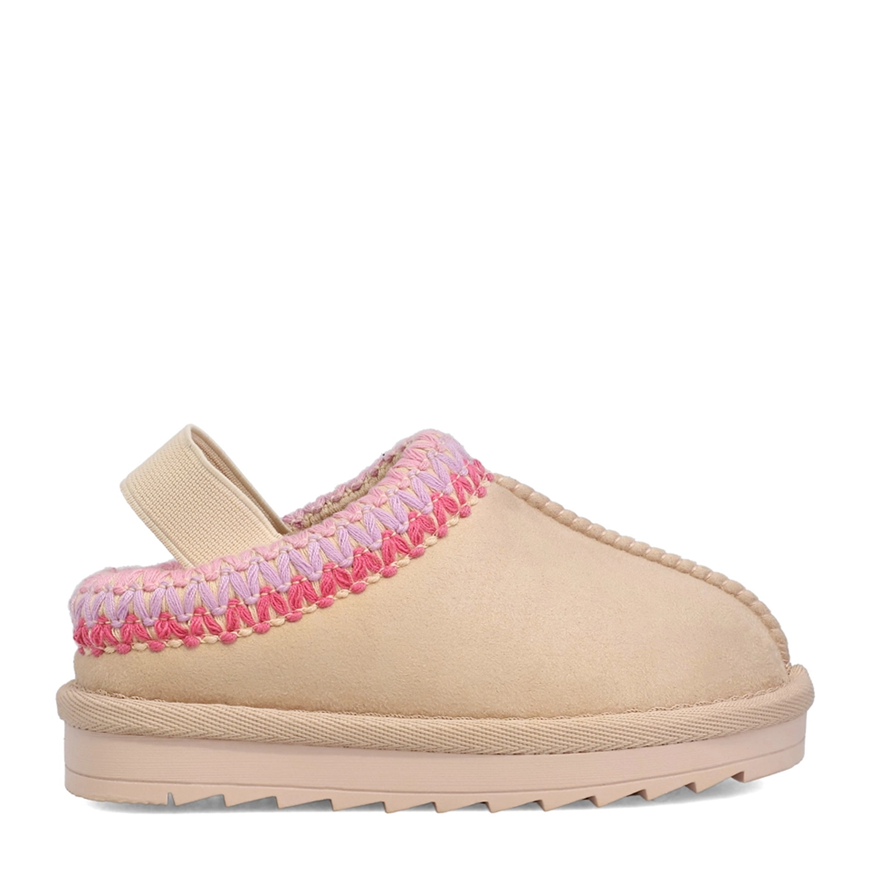 Beige slipper with pink crochet trim on a white background